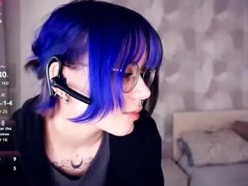 libbygrinvalsky — GOAL: take off my jacket [29 tokens remaining] Welcome to my room! #new #shy #18 #young #piercing