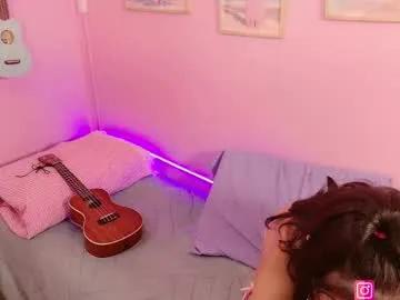 Freechat little_effy18_ on Chaturbate