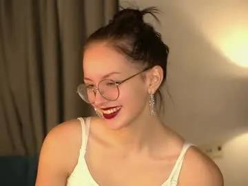 Freechat mariannsullivant on Chaturbate