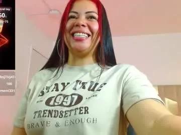 Freechat martina_tay on Chaturbate