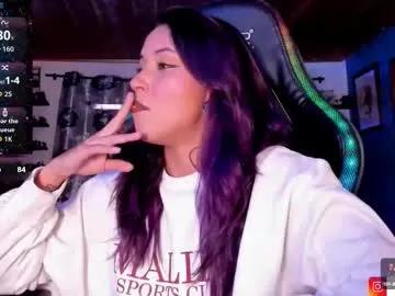 Freechat mavis_fuentes on Chaturbate