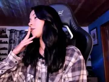 mavis_fuentes — #tattoo #smalltits #smoke #latina [5965 tokens remaining]