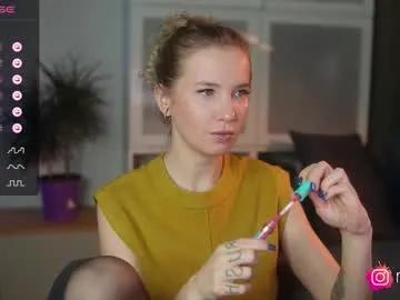 mel_collins — GOAL: Striptease & Nude 10 min [45 tokens remaining] MEOW! * let's have fun together! check my /menu #feet #femdom #ahegao #findom #braces