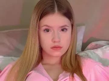 Chaturbate milanabalmain is Freechat milanabalmain — Goal: teasing view from below #shy #natural #cute #blonde #teen