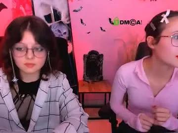 Freechat mona_cloud on Chaturbate