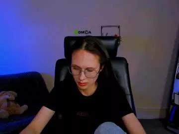 Freechat mona_cloud on Chaturbate
