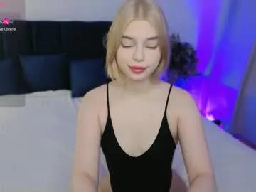 Away nanami_v02 on Chaturbate