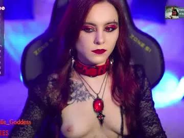 Freechat nelle_ on Chaturbate