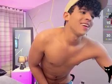 Freechat noah_smith04 on Chaturbate