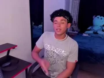 Freechat noah_smith04 on Chaturbate