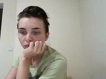 Freechat ophelia_blue on Chaturbate