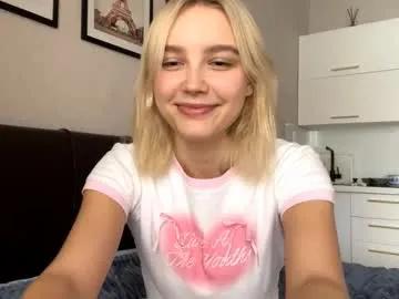 Freechat paztumminello on Chaturbate