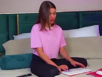 Freechat pollylanders on Chaturbate