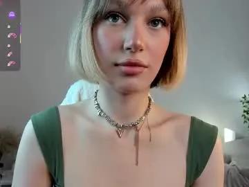 Freechat sarilit on Chaturbate