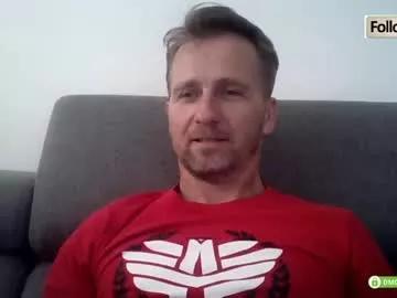 Freechat tomhardic on Chaturbate
