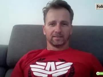 Freechat tomhardic on Chaturbate