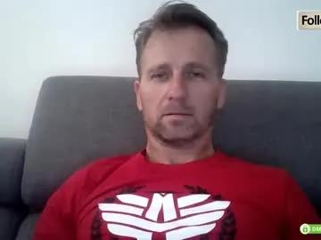 Freechat tomhardic on Chaturbate