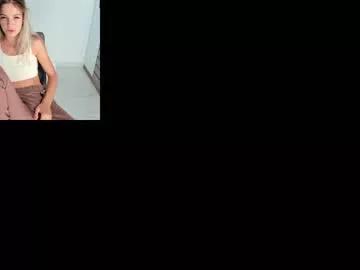 Freechat yesonee on Chaturbate