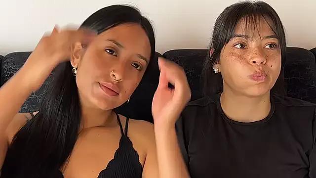 Freechat 2SummerLove1 on StripChat