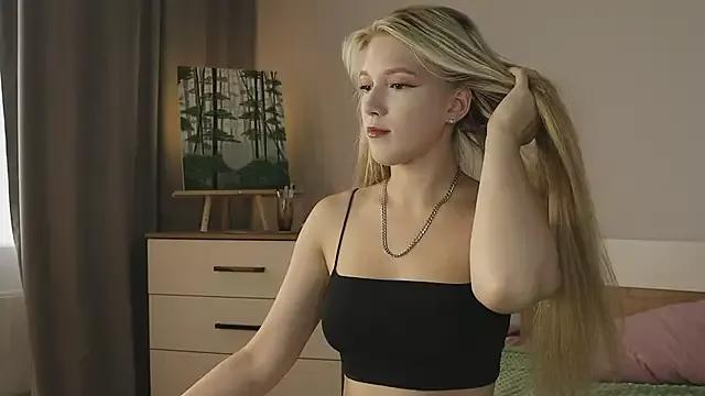 Freechat AliceLebel on StripChat