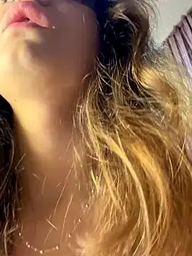 Freechat AllaTousNew on StripChat