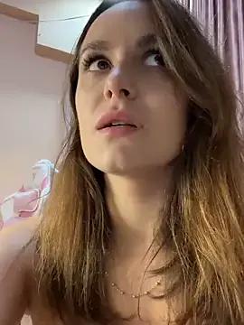 Freechat AllaTousNew on StripChat