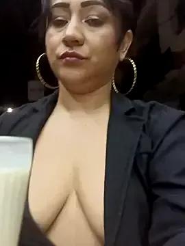 Freechat alondraabrown on StripChat