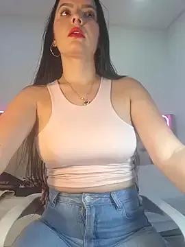 Anal_Luucia on StripChat 