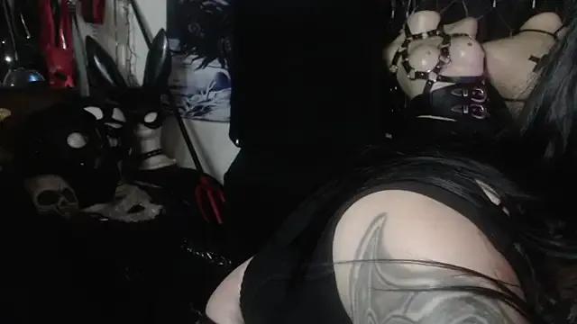 Freechat Astartexxx on StripChat