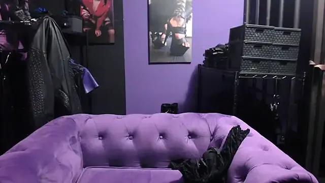 StripChat beauty-of-pain is Freechat beauty-of-pain — PLAY WITH MY REAL SLAVE