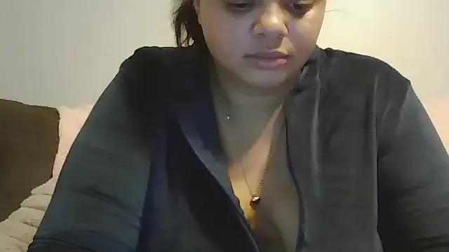 StripChat beautylovess is Freechat beautylovess — oil boobs
