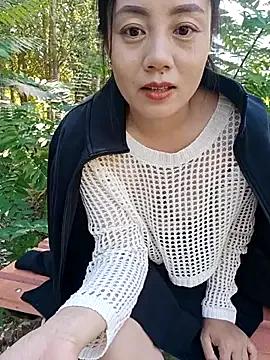 Freechat bingxin- on StripChat