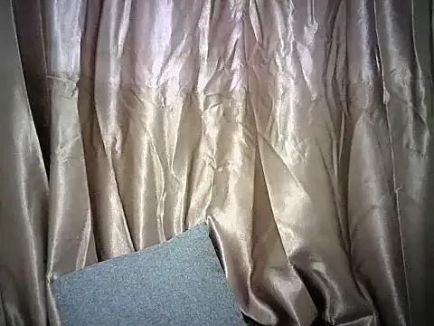 Freechat blackdollshe on StripChat