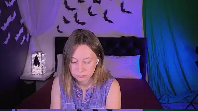 Freechat BrookeEvans on StripChat