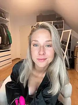 Private celis_secret on StripChat