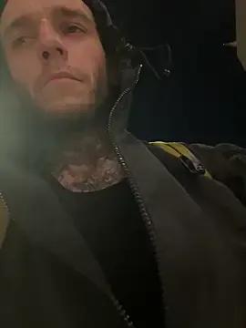 Freechat cruz815 on StripChat