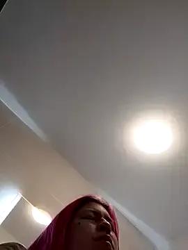 Freechat divine_eve on StripChat