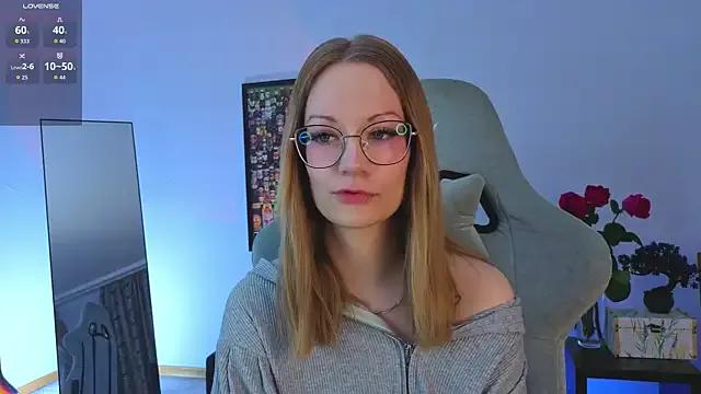 StripChat Edlin_gail is Private Edlin_gail — teasing panties close up