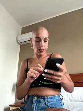 Freechat emprexkala on StripChat