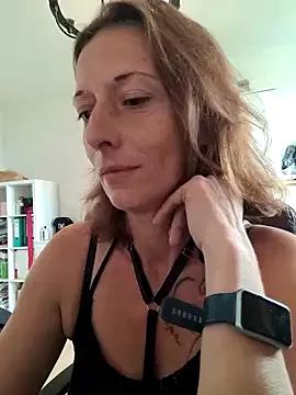 Freechat FrauMueller on StripChat