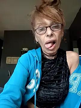 Freechat FrozenWaffle on StripChat