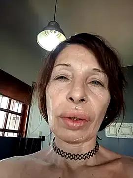 Freechat FrozenWaffle on StripChat