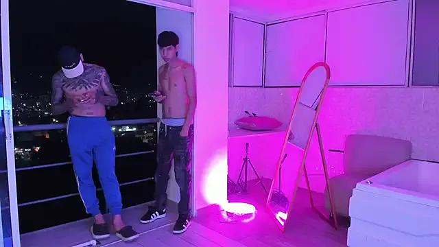 Freechat Handsomeboyss19 on StripChat