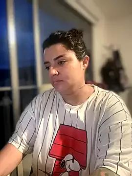 Freechat horny_roomiess on StripChat