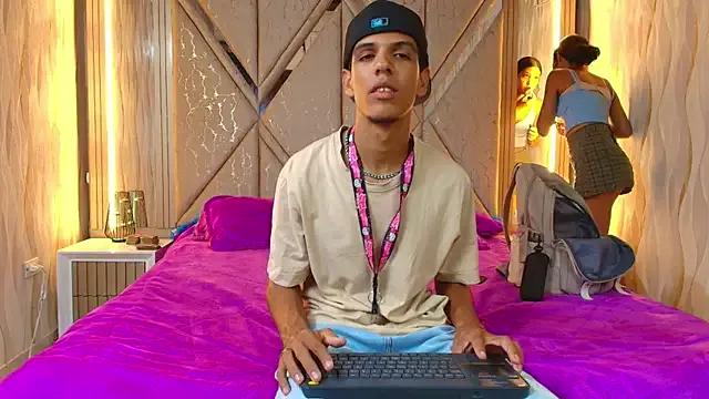 StripChat Hotcouple_222 is Freechat Hotcouple_222 — FUCK PUSSY X10 MINUTES