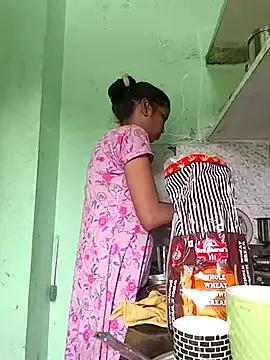 Freechat Hotty-Nidhi on StripChat