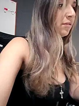 Freechat Isabella_Varella on StripChat