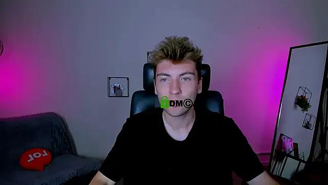 Freechat joseph_bear_ on StripChat