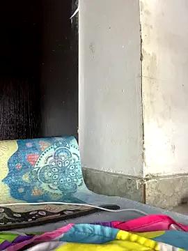 Freechat JuicyEve on StripChat