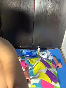 Freechat JuicyEve on StripChat